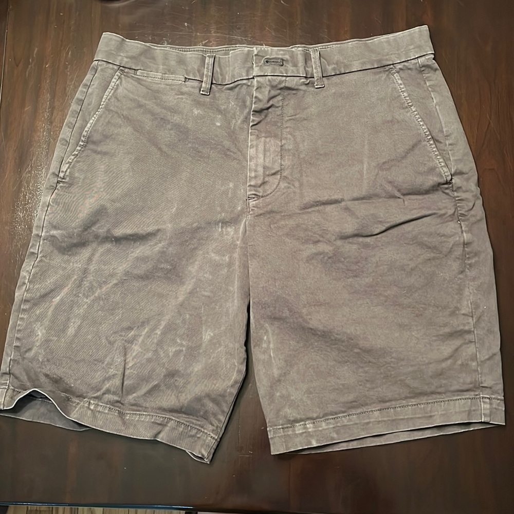 Mens GAP Khaki Shorts Grey
